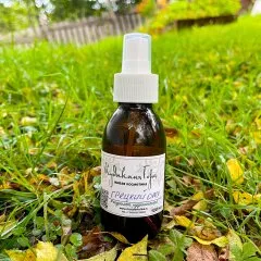 Грецкий орех. Гидролат.